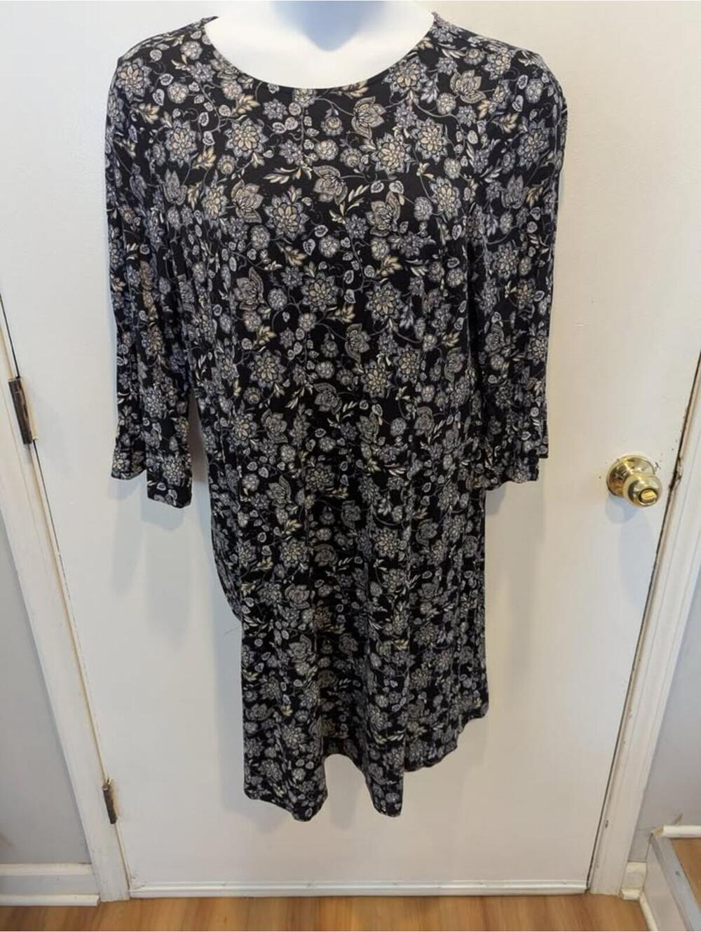 XL J. Jill Floral A-Line Dress – Black 3/4 Sleeve Ruffle Detail Knee Length
